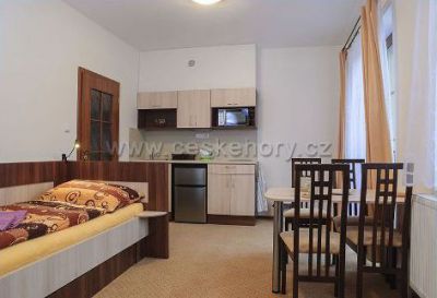 Apartamenty i restauracja Rezac