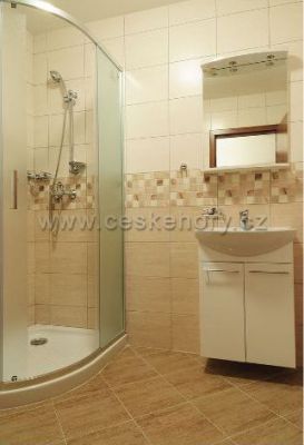 Apartamenty i restauracja Rezac