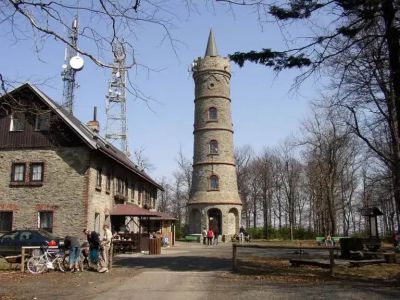 Glamping Jedlová z wellness zewnętrznym