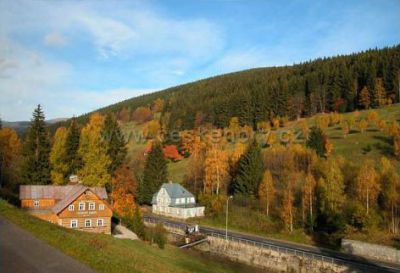 Lovecká chata i Supraphon