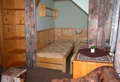 Lovecká chata i Supraphon