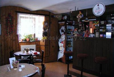 Pensjonat-Winiarnia Peklo