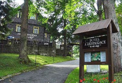 Hotel U tří růží