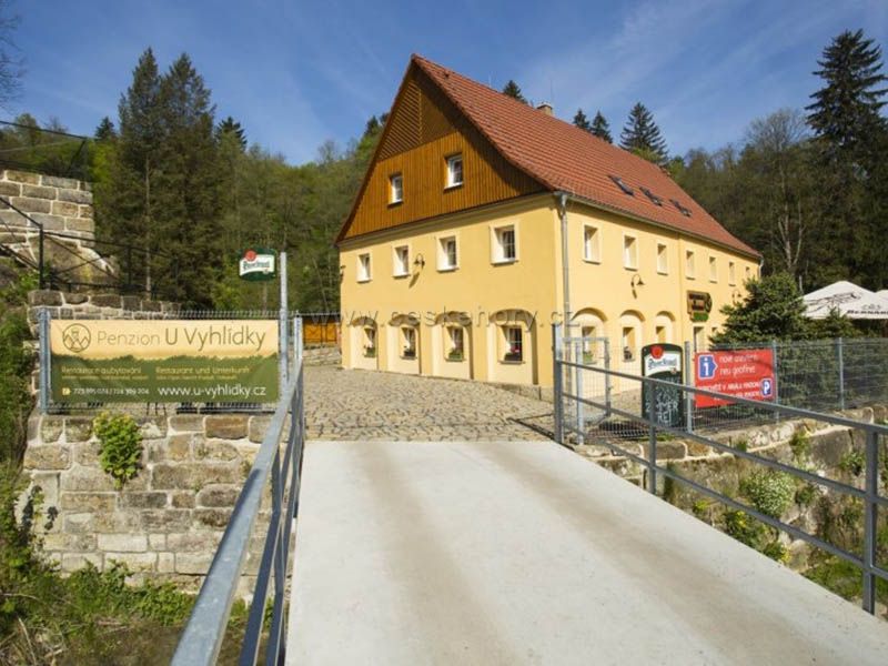 Pensjonat i restauracja U Vyhlidky